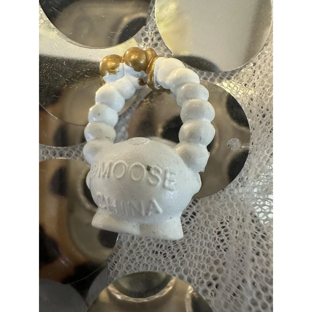 VTG Shopkins Season 4 #034 Jules Pearl Necklace White Mini Moose Toys Winking‎